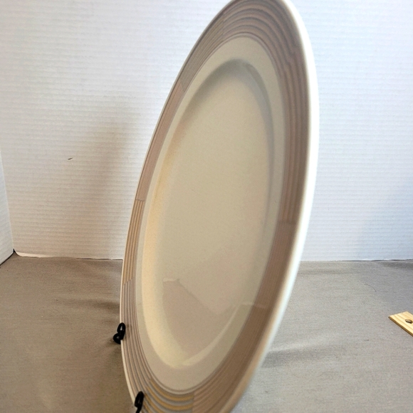 Mikasa Intaglio Tracings Serving Platter - Picture 7 of 10